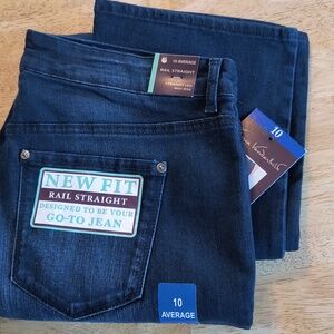 Gloria Vanderbilt Women's Rail Straight Jeans - Deep Indigo